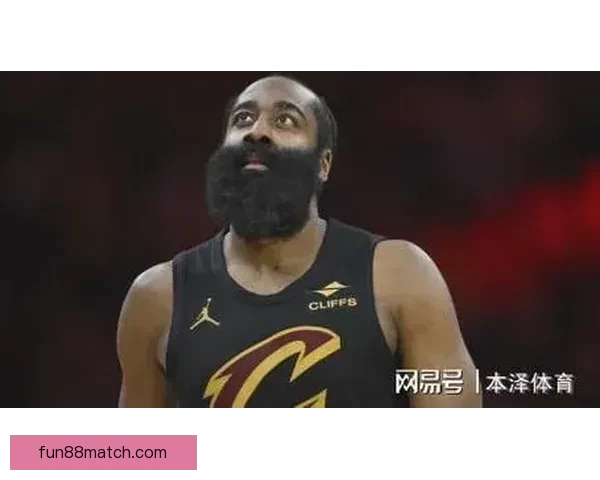 米切尔:哈登的吸引力减轻莫布利压力 艾伦缺席让他承受更多挑战 米切尔:哈登的吸引力减轻莫布利压力 艾伦缺席让他承受更多挑战
